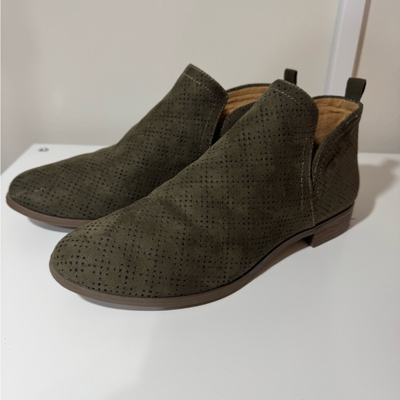 Dr. Scholl’s  Ankle Booties Olive Green Comfort Shoes Size 7.5 Medium - Picture 3 of 8